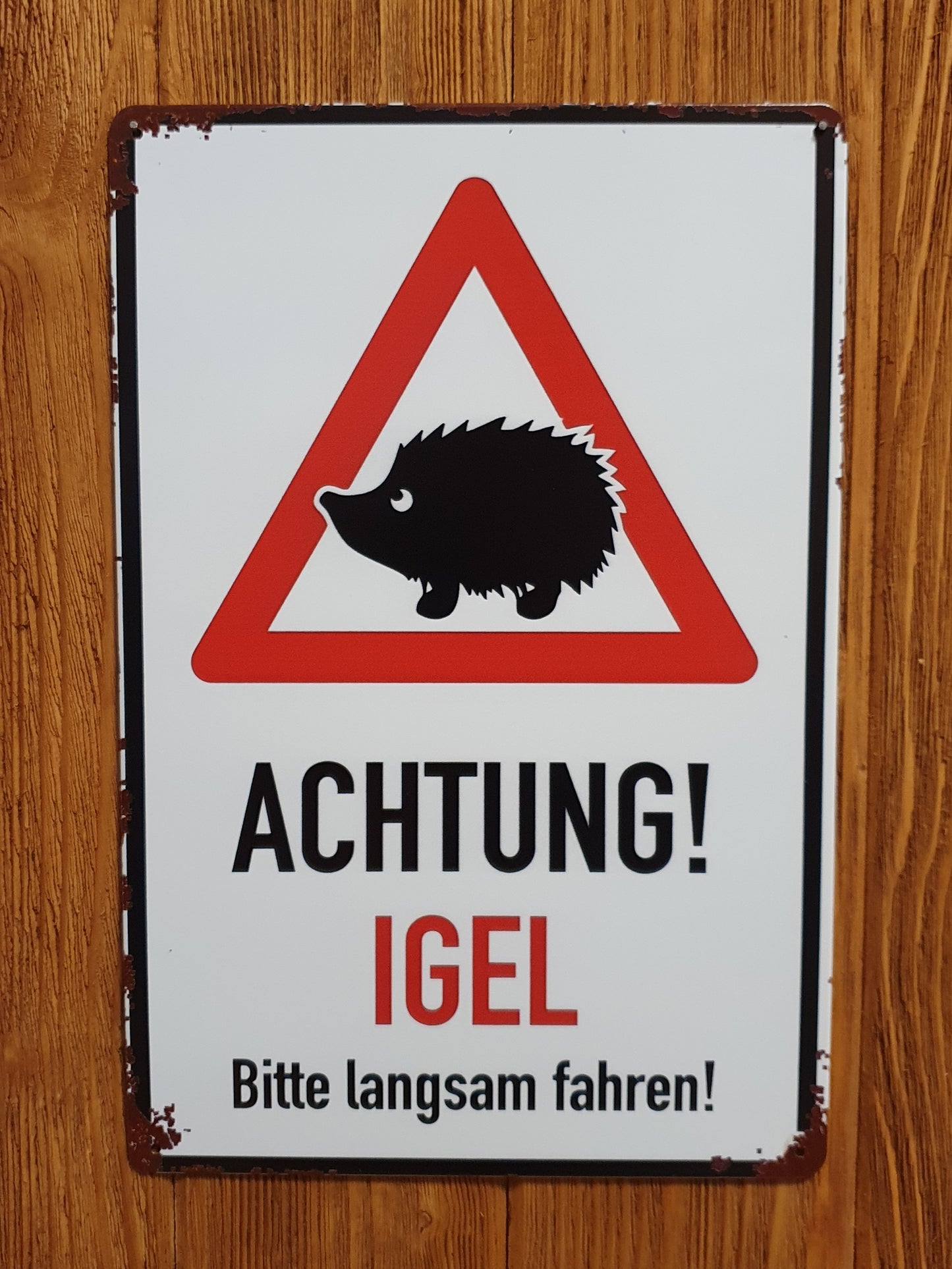 Achtung Igel - Bitte langsam fahren