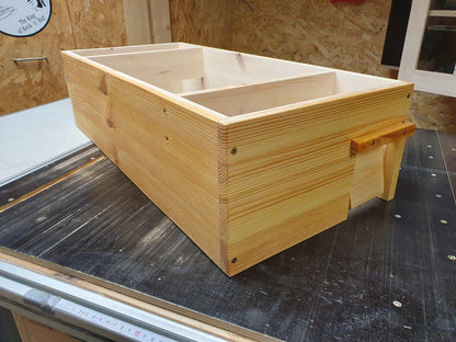 XXL Igelfutterhaus IMPRÄGNIERT, Eingänge links und rechts