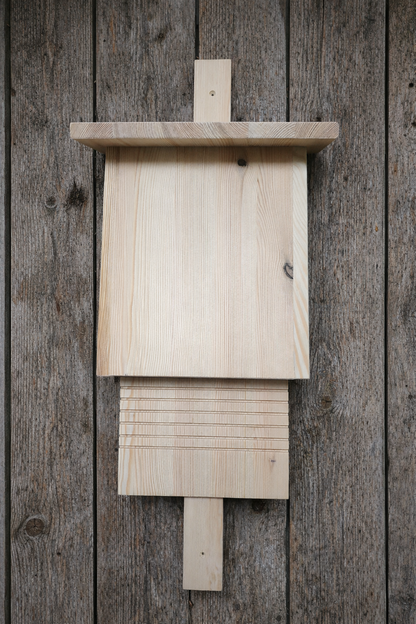 Fledermauskasten aus unbehandeltem Kiefernholz – handgefertigt