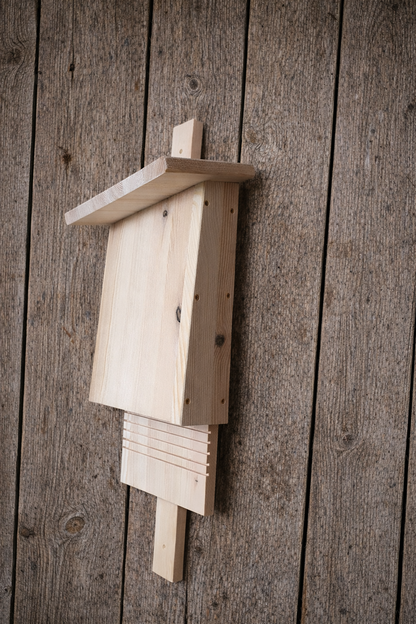 Fledermauskasten aus unbehandeltem Kiefernholz – handgefertigt