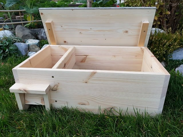 Igelschlafhaus XL (20cm hoch) mit Leinölimprägnierung